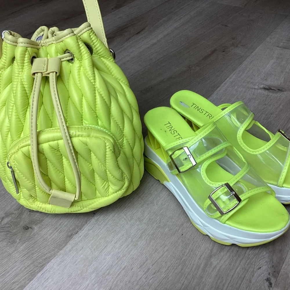 REFUCED Ecostitch NEW WMNS Nylon Puffy Quilted Crossbody Shoulder Neon Bag Shoes